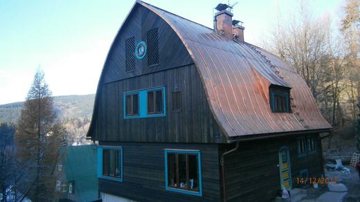 rekonstrukce-strechy-falcovana-krytina-rd-spindleruv-mlyn-002.jp