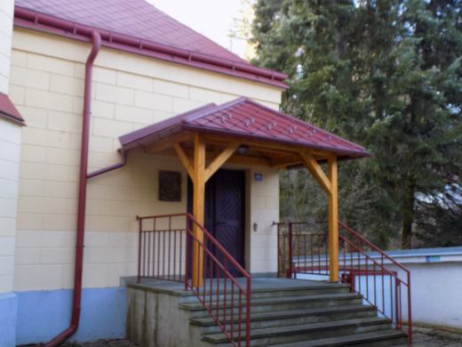 zastreseni-vchodu-ksbm-trutnov-002.jpg